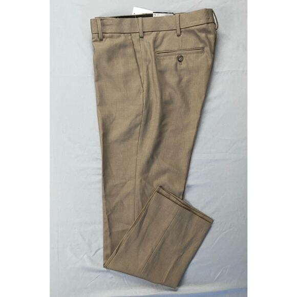 Van Heusen Traveler Slim Fit Non-Iron Dress Pants, Slacks. Tan Herringbone 32X30 - Picture 2 of 7